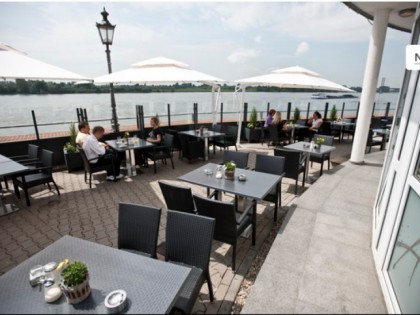 照片:  RheinArt